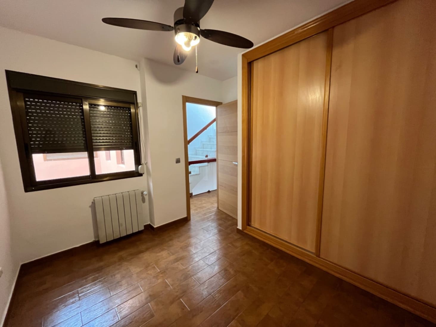 4 camera da letto Appartamento da affittare in Alfaz del Pi / L'Alfas del Pi con piscina garage - 1.650 € (Rif: 9051726)