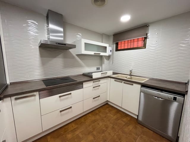 4 soverom Leilighet til leie i Alfaz del Pi / L'Alfàs del Pi med svømmebasseng garasje - € 1 650 (Ref: 9051726)