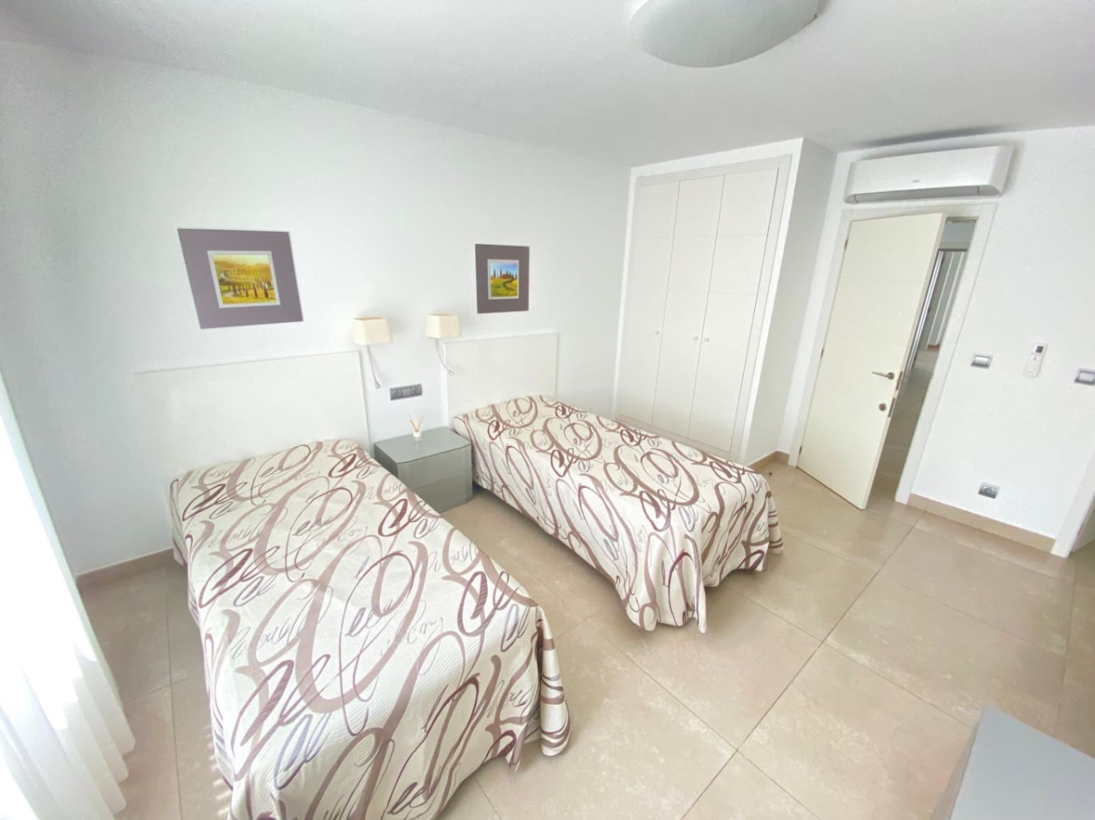 4 bedroom Villa for sale in Albir with pool garage - € 975,000 (Ref: 9074590)