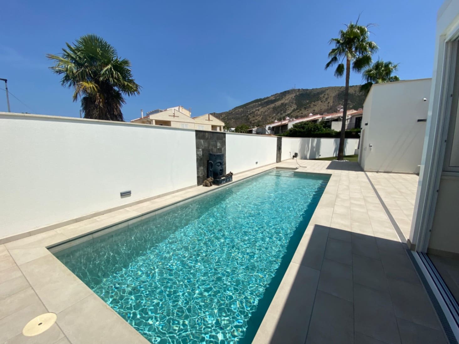 4 bedroom Villa for sale in Albir with pool garage - € 975,000 (Ref: 9074590)