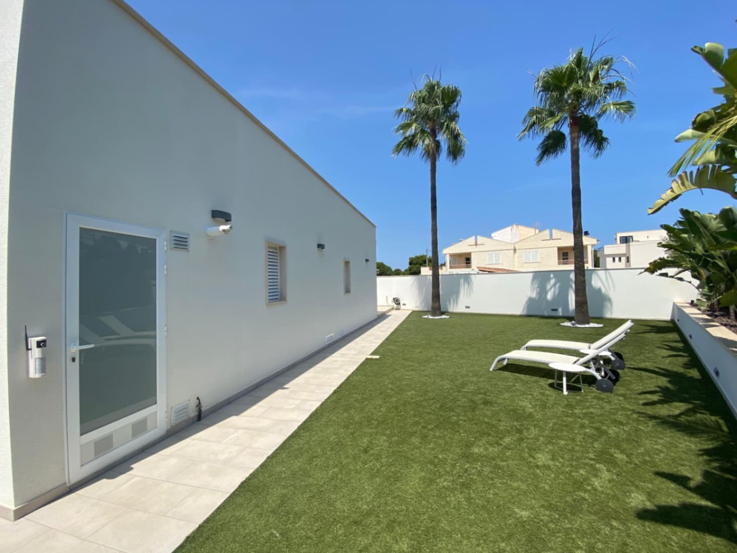 4 bedroom Villa for sale in Albir with pool garage - € 975,000 (Ref: 9074590)