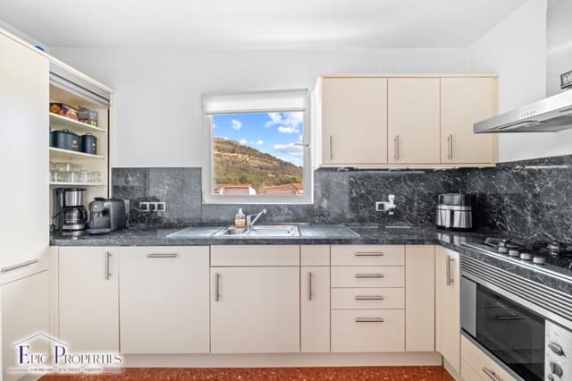 3 bedroom Villa for sale in Alfaz del Pi / L'Alfàs del Pi with pool garage - € 599,000 (Ref: 9076865)