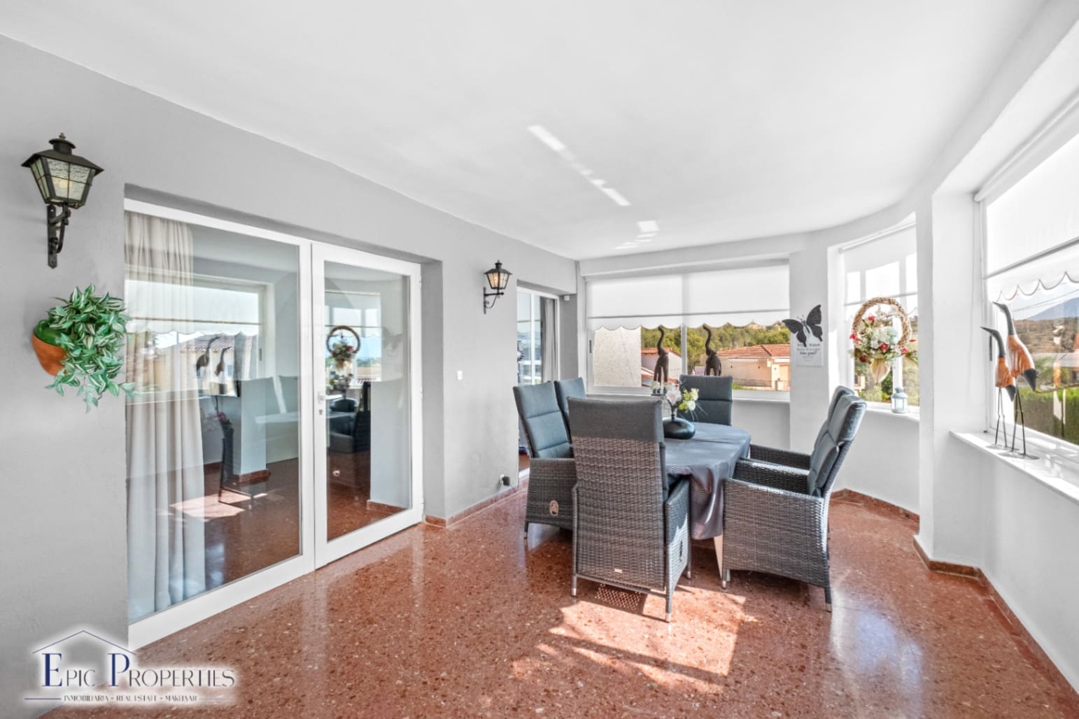 3 bedroom Villa for sale in Alfaz del Pi / L'Alfas del Pi with pool garage - € 599,000 (Ref: 9076865)