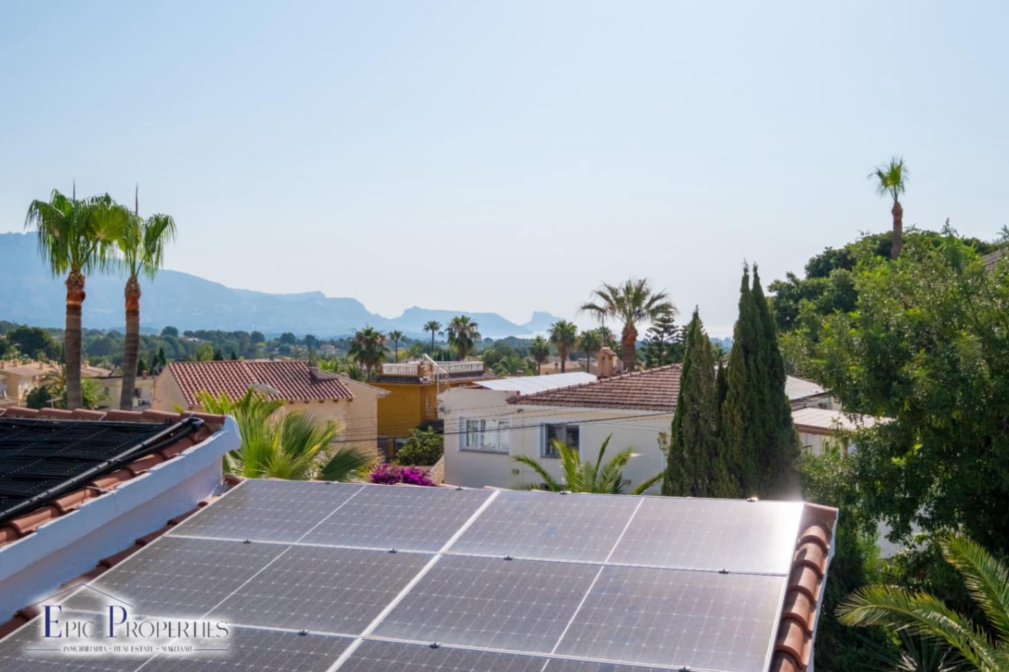 3 bedroom Villa for sale in Alfaz del Pi / L'Alfas del Pi with pool garage - € 599,000 (Ref: 9076865)