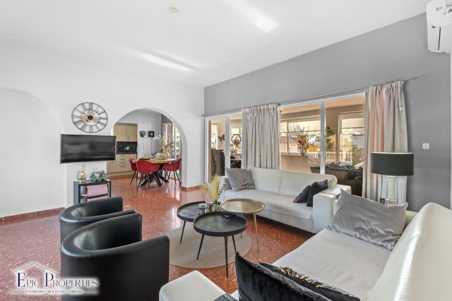 3 bedroom Villa for sale in Alfaz del Pi / L'Alfas del Pi with pool garage - € 599,000 (Ref: 9076865)