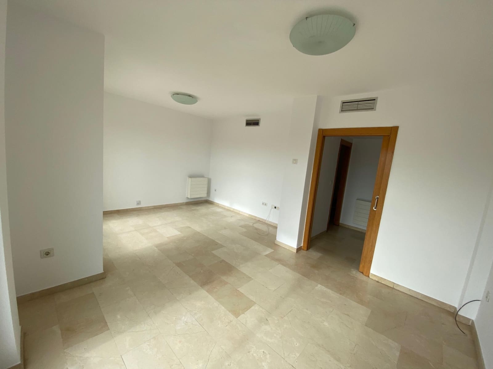 4 bedroom Villa for sale in La Nucia with garage - € 330,000 (Ref: 9133719)