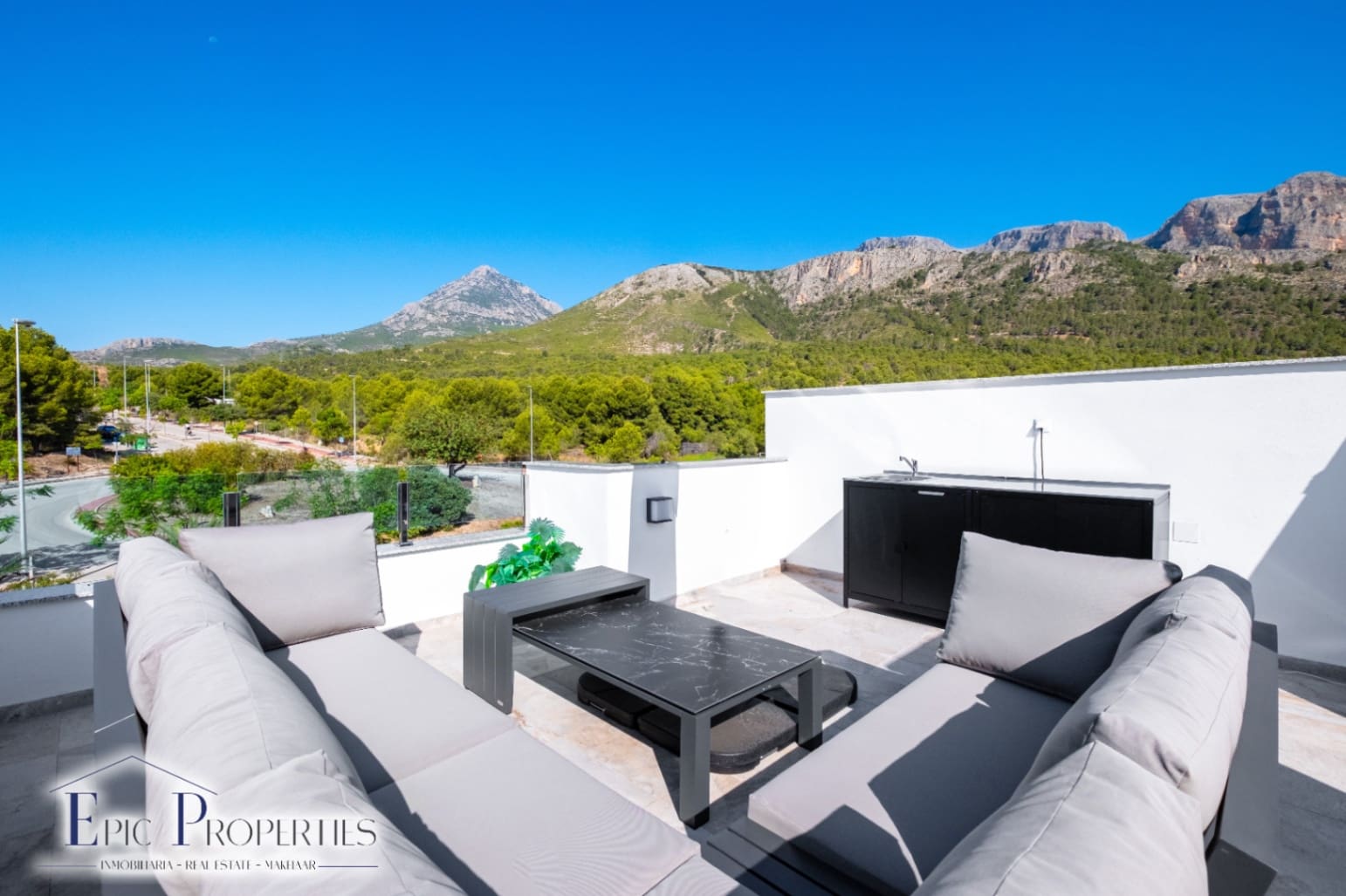 3 chambre Maison de Ville à vendre à Polop avec piscine garage - 379 000 € (Ref: 9144452)