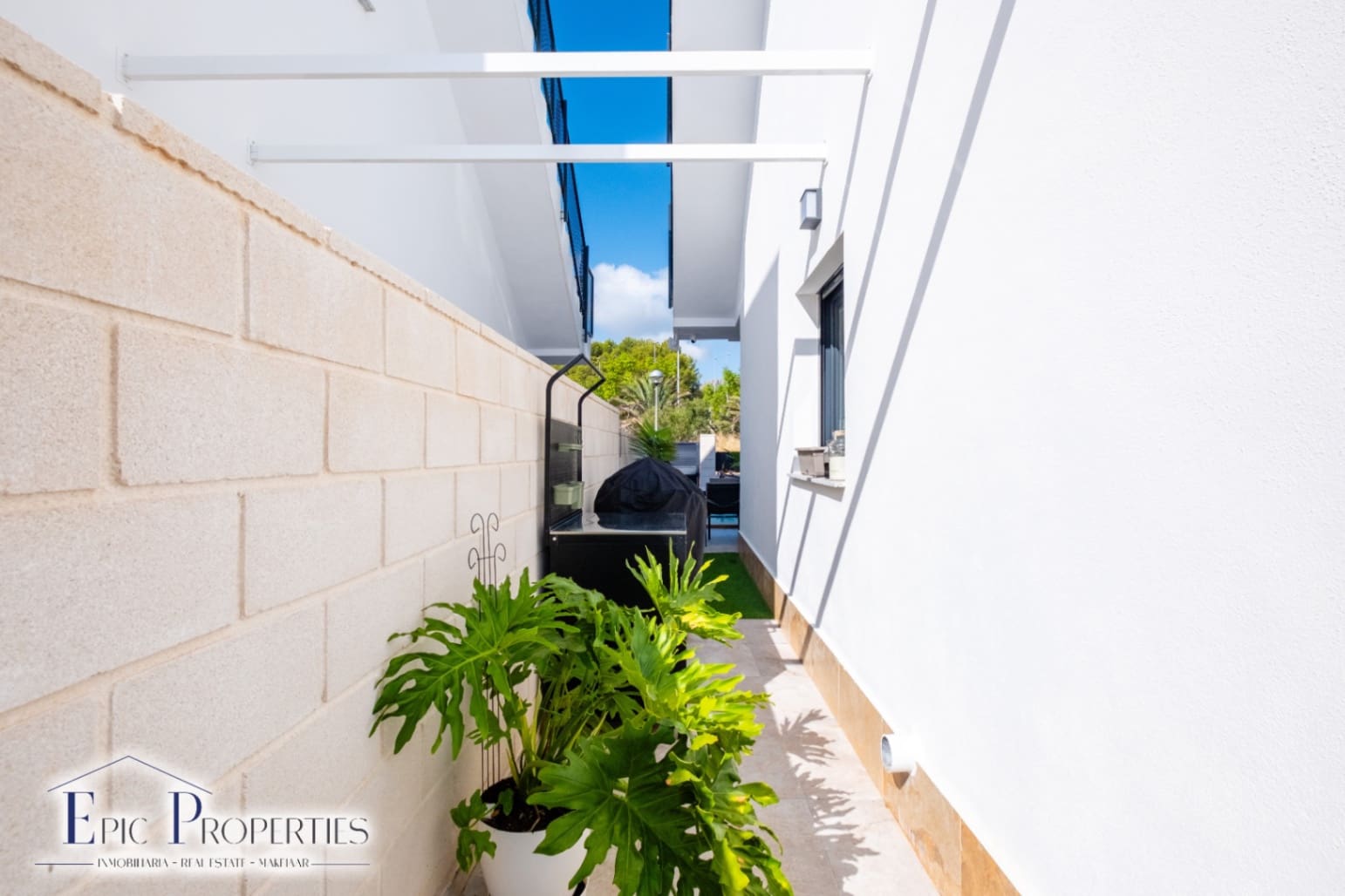 3 chambre Maison de Ville à vendre à Polop avec piscine garage - 379 000 € (Ref: 9144452)