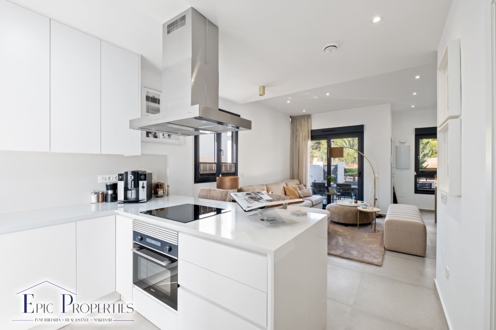 3 chambre Maison de Ville à vendre à Polop avec piscine garage - 379 000 € (Ref: 9144452)