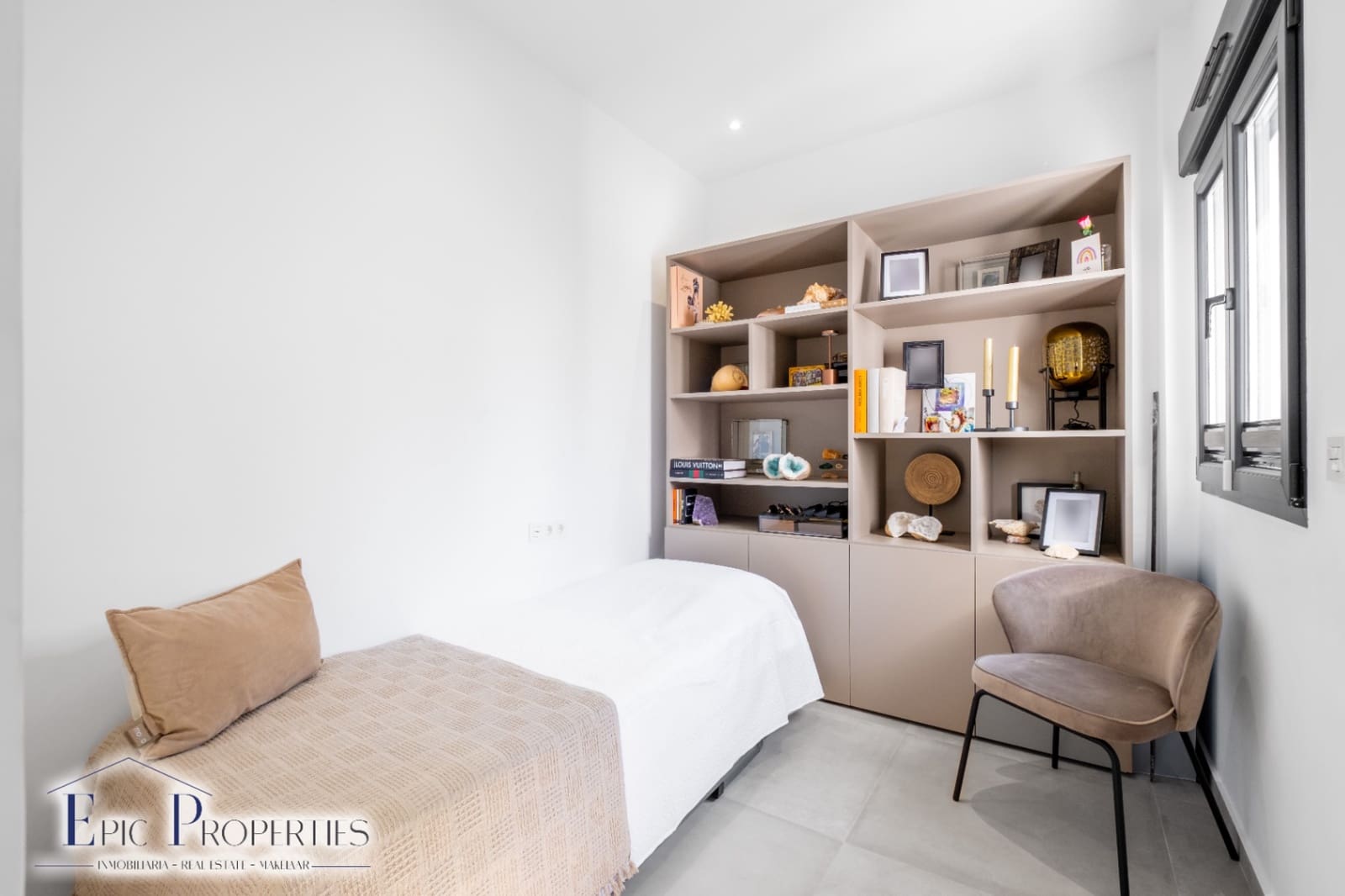 3 chambre Maison de Ville à vendre à Polop avec piscine garage - 379 000 € (Ref: 9144452)