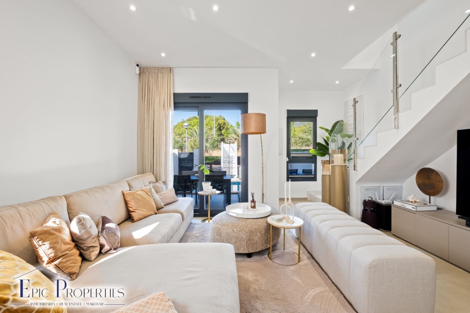 3 chambre Maison de Ville à vendre à Polop avec piscine garage - 379 000 € (Ref: 9144452)