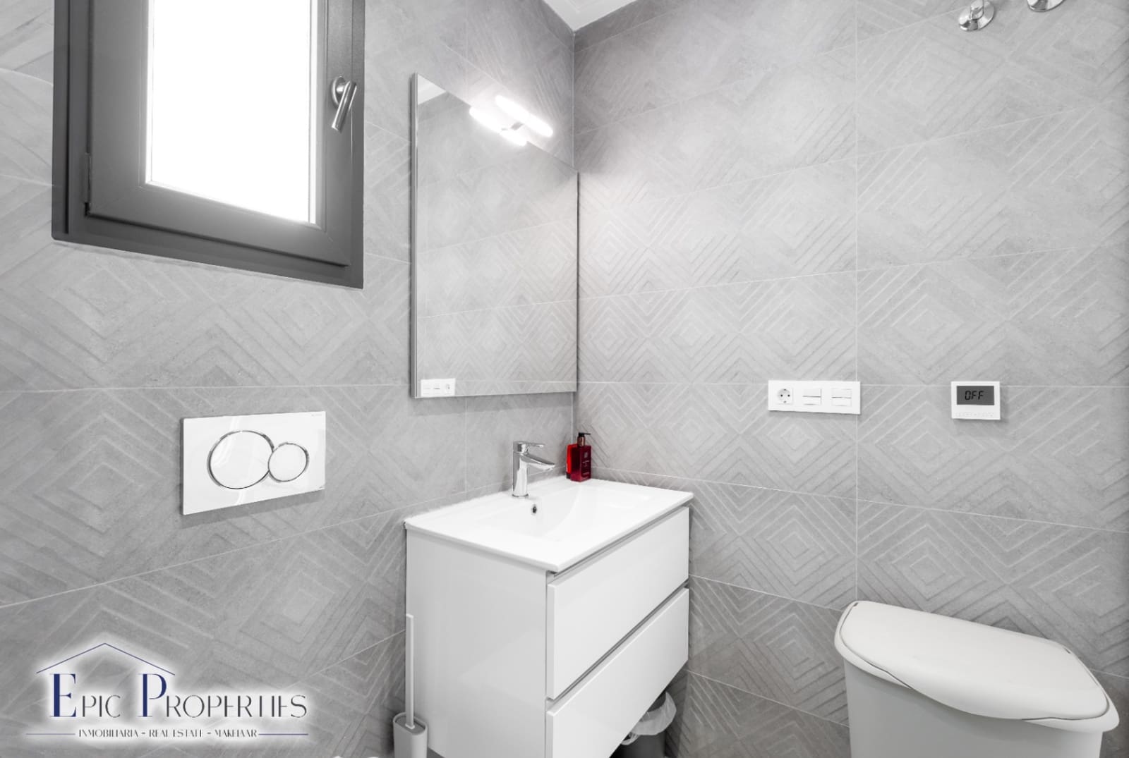 3 chambre Maison de Ville à vendre à Polop avec piscine garage - 379 000 € (Ref: 9144452)