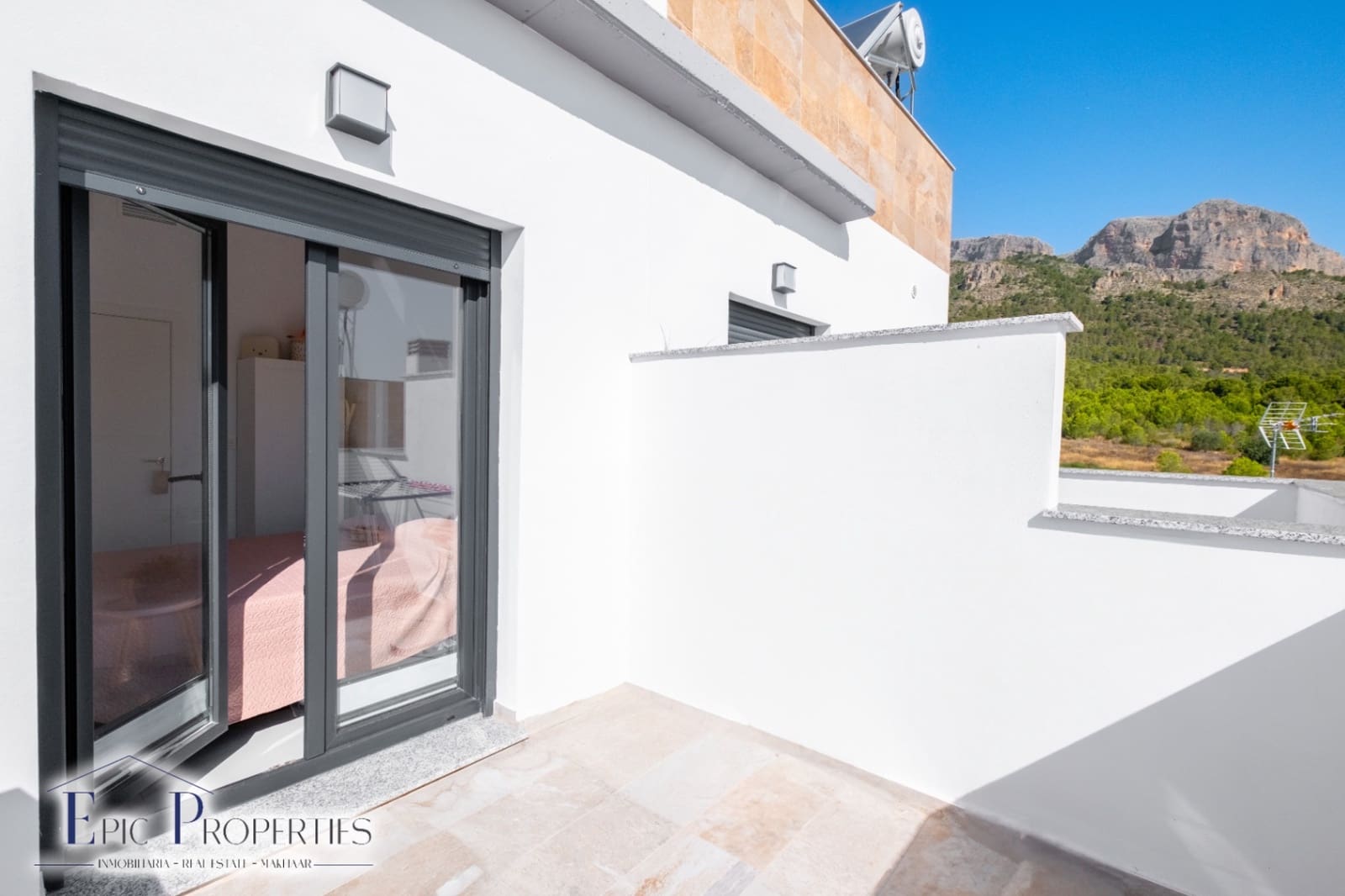 3 chambre Maison de Ville à vendre à Polop avec piscine garage - 379 000 € (Ref: 9144452)