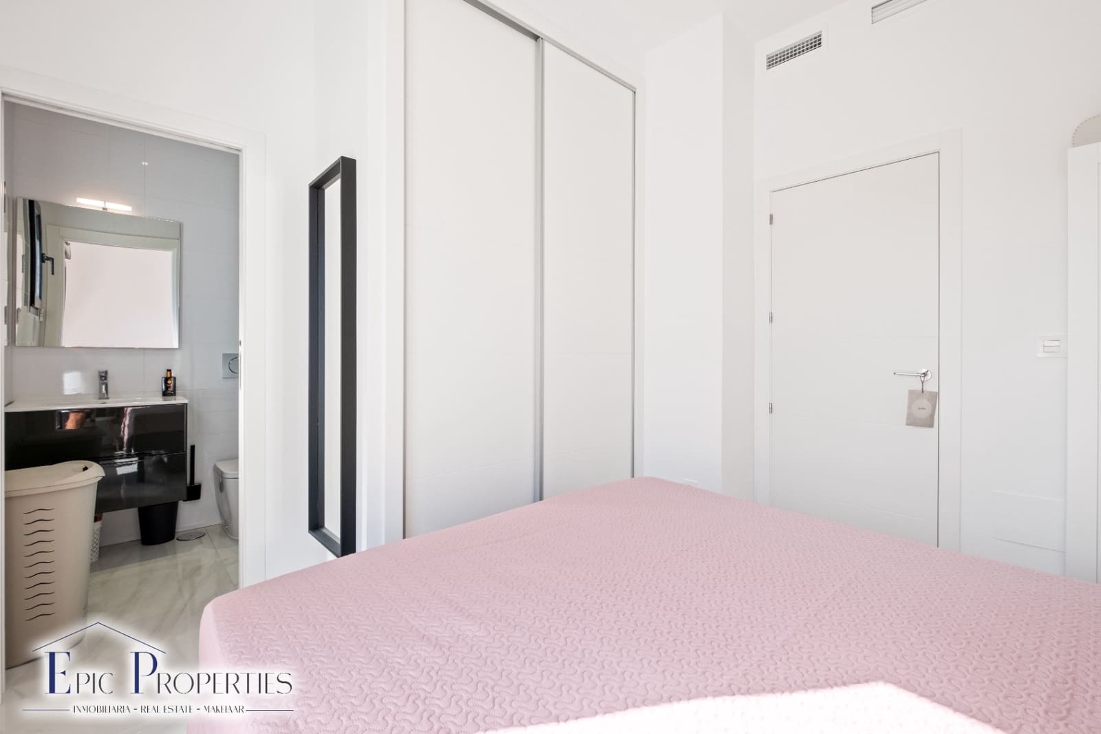 3 chambre Maison de Ville à vendre à Polop avec piscine garage - 379 000 € (Ref: 9144452)