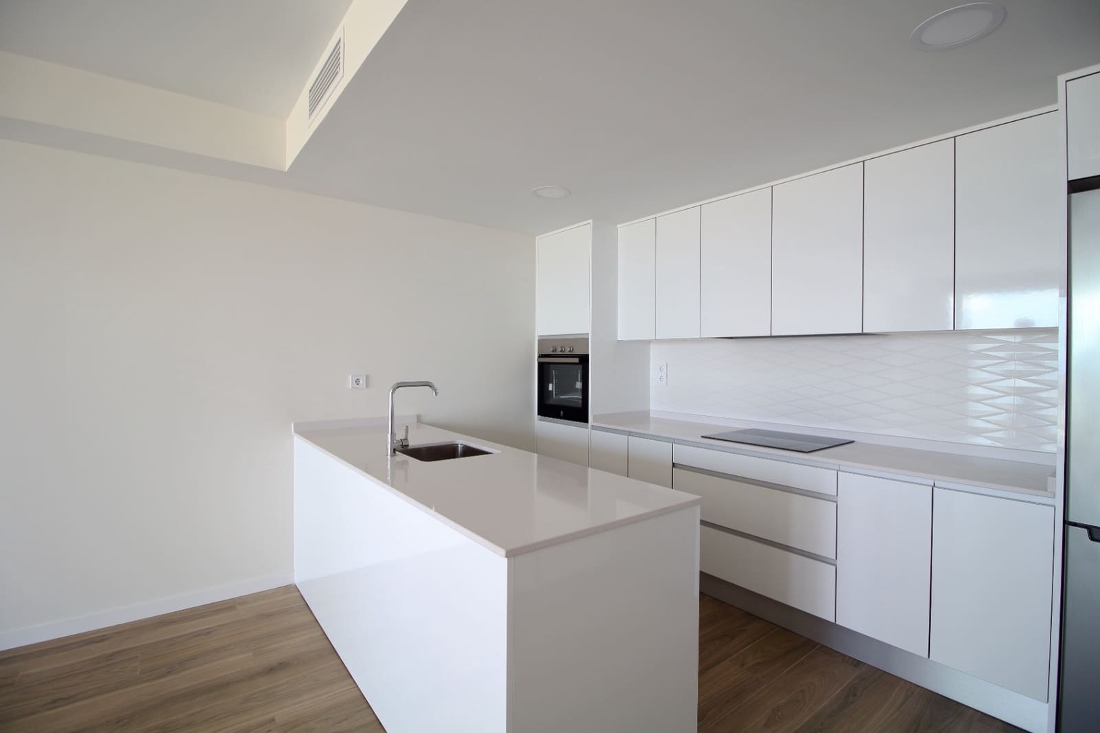 Apartamento de 2 habitaciones en Finestrat en venta con piscina garaje - 419.000 € (Ref: 9160599)