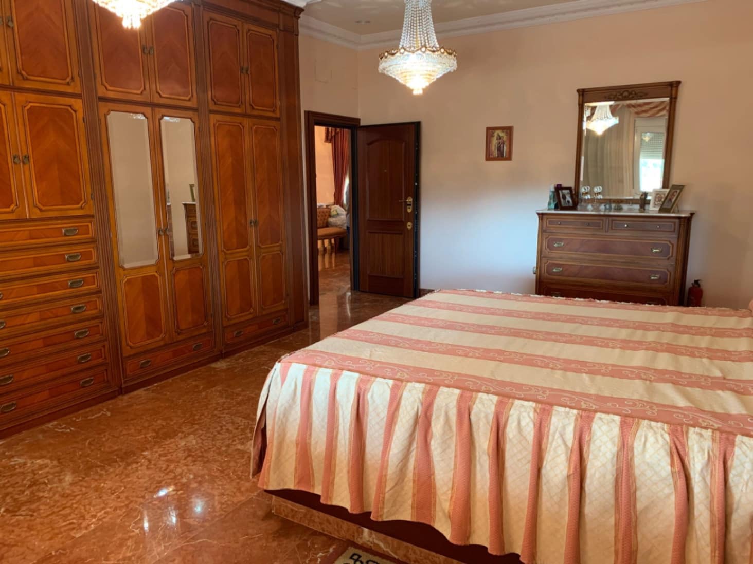 13 soverom Villa til salgs i Albir med svømmebasseng garasje - € 2 300 000 (Ref: 9161813)