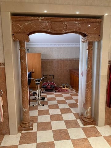 13 bedroom Villa for sale in Albir, Alfaz del Pi / L'Alfàs del Pi with pool garage - € 2,300,000 (Ref: 9161813)