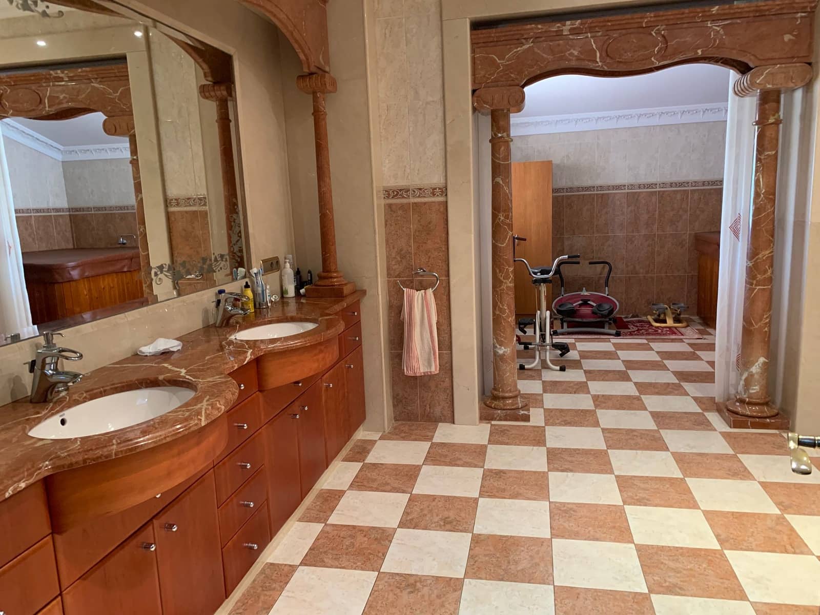 13 soverom Villa til salgs i Albir med svømmebasseng garasje - € 2 300 000 (Ref: 9161813)