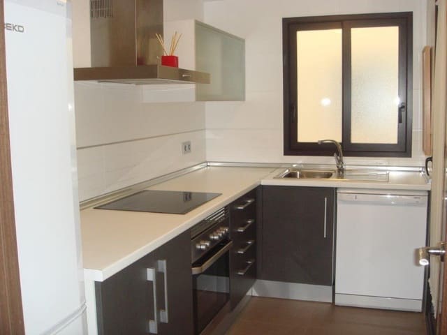 2 soveværelse Lejlighed til leje i La Nucia - € 850 (Ref: 9172099)