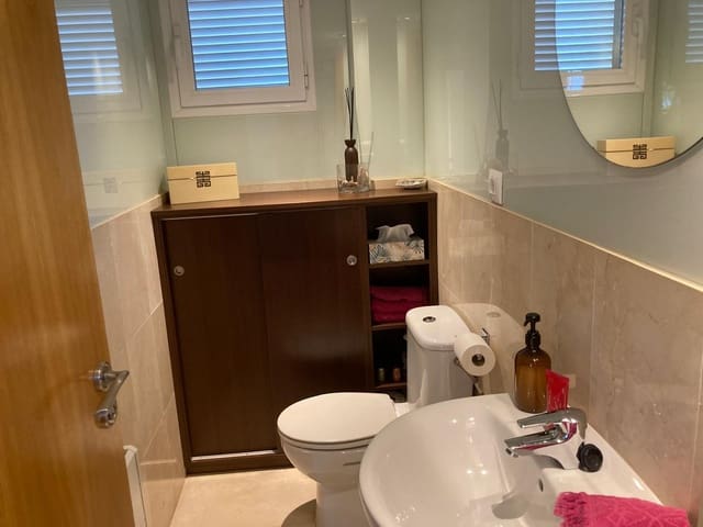 3 soverom Hus til salgs i La Nucia med svømmebasseng garasje - € 435 000 (Ref: 9199878)