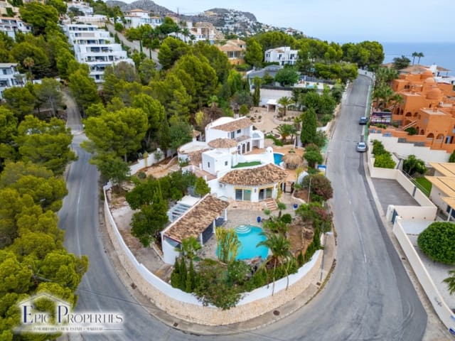 3 soverom Villa til salgs i Altea med svømmebasseng garasje - € 1 600 000 (Ref: 9219212)