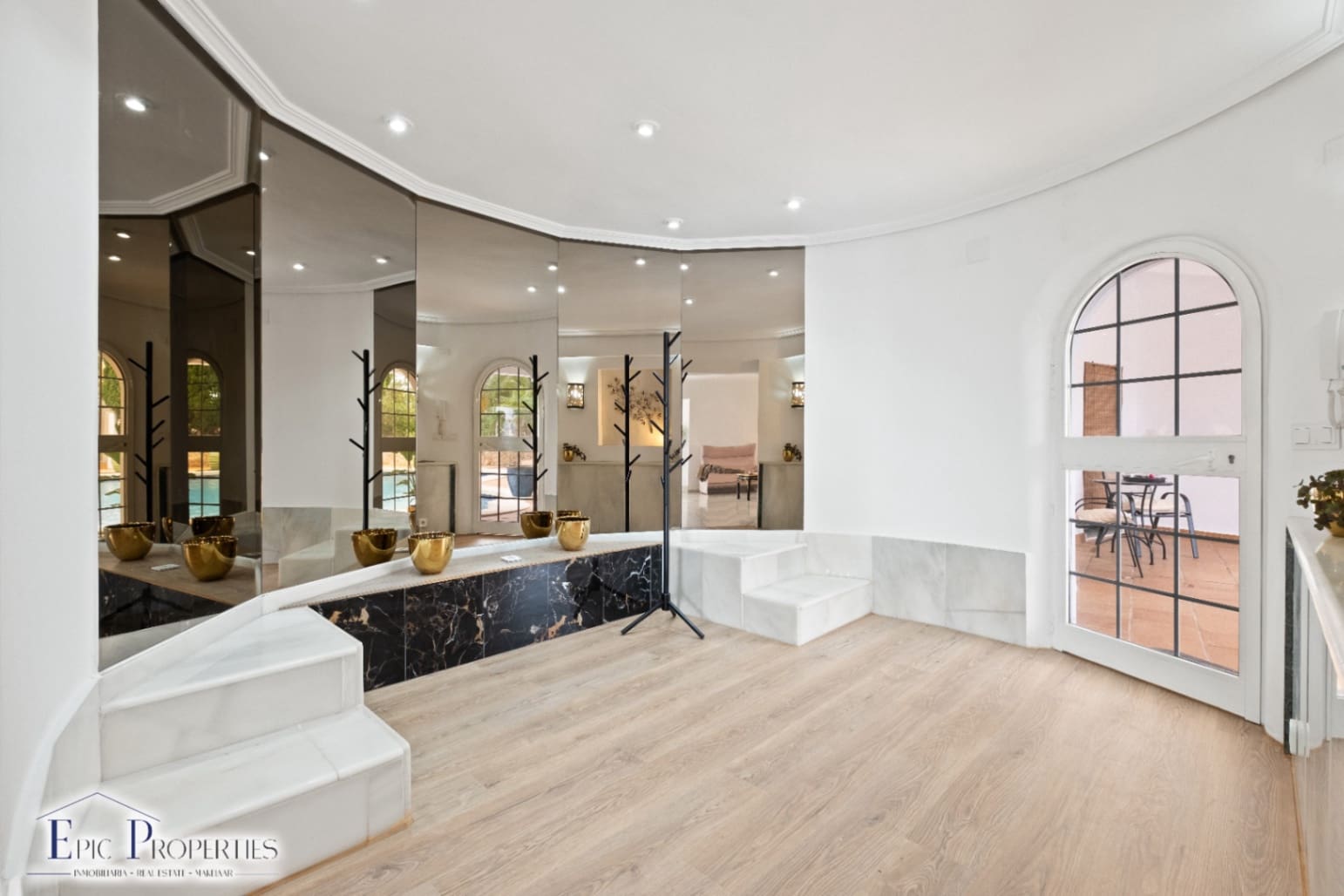 3 soverom Villa til salgs i Altea med svømmebasseng garasje - € 1 600 000 (Ref: 9219212)