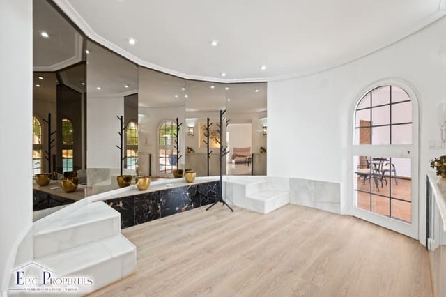 3 soverom Villa til salgs i Altea med svømmebasseng garasje - € 1 600 000 (Ref: 9219212)