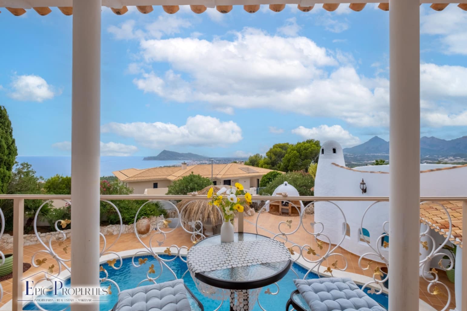 3 soverom Villa til salgs i Altea med svømmebasseng garasje - € 1 600 000 (Ref: 9219212)