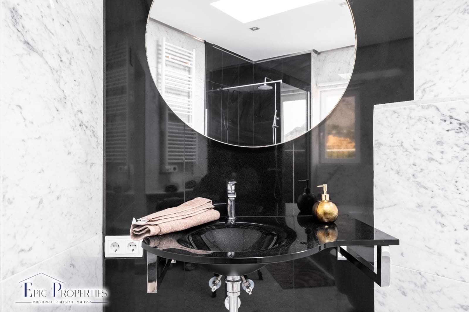 3 soverom Villa til salgs i Altea med svømmebasseng garasje - € 1 600 000 (Ref: 9219212)