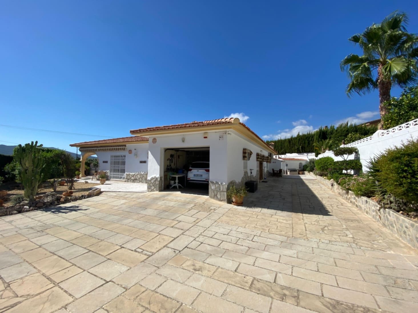 4 sovrum Villa till salu i Alfaz del Pi / L'Alfas del Pi med pool garage - 775 000 € (Ref: 9234841)