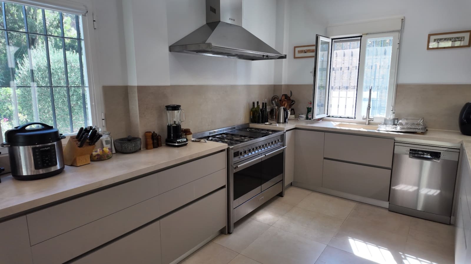 4 Zimmer Villa zu verkaufen in Altea mit Pool Garage - 1.295.000 € (Ref: 9249085)