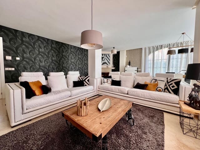 3 Zimmer Villa zu verkaufen in Finestrat mit Pool Garage - 700.000 € (Ref: 9278319)