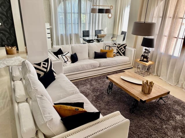 3 Zimmer Villa zu verkaufen in Finestrat mit Pool Garage - 700.000 € (Ref: 9278319)