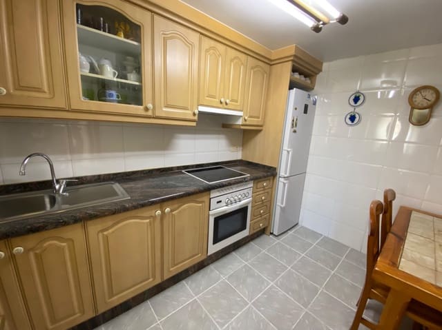 3 makuuhuone Huoneisto myytävänä paikassa Finestrat mukana 
autotalli - 275 000 € (Ref: 9296303)