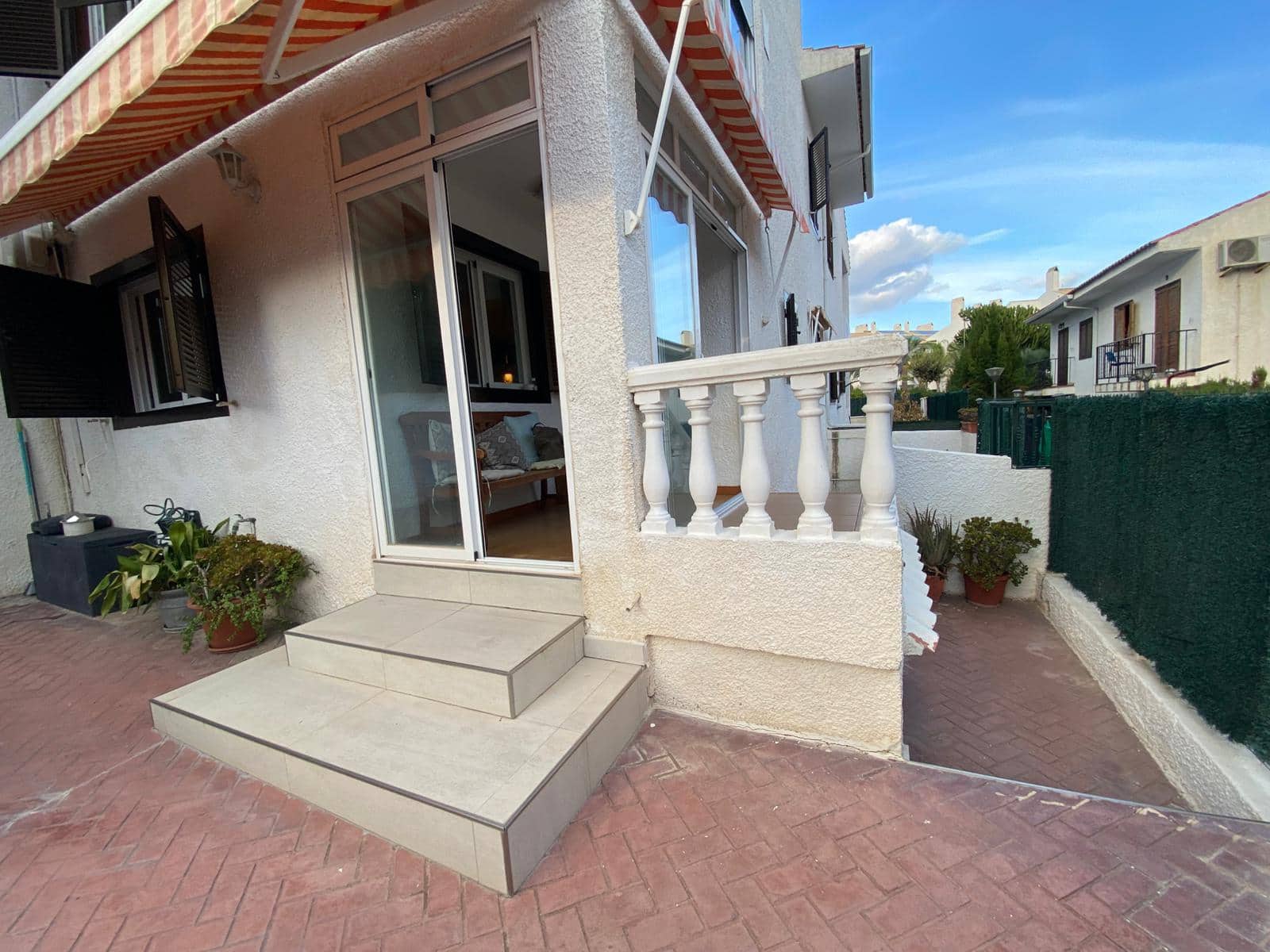 2 slaapkamer Bungalow te koop in Alfaz del Pi / L'Alfas del Pi - € 280.000 (Ref: 9319643)