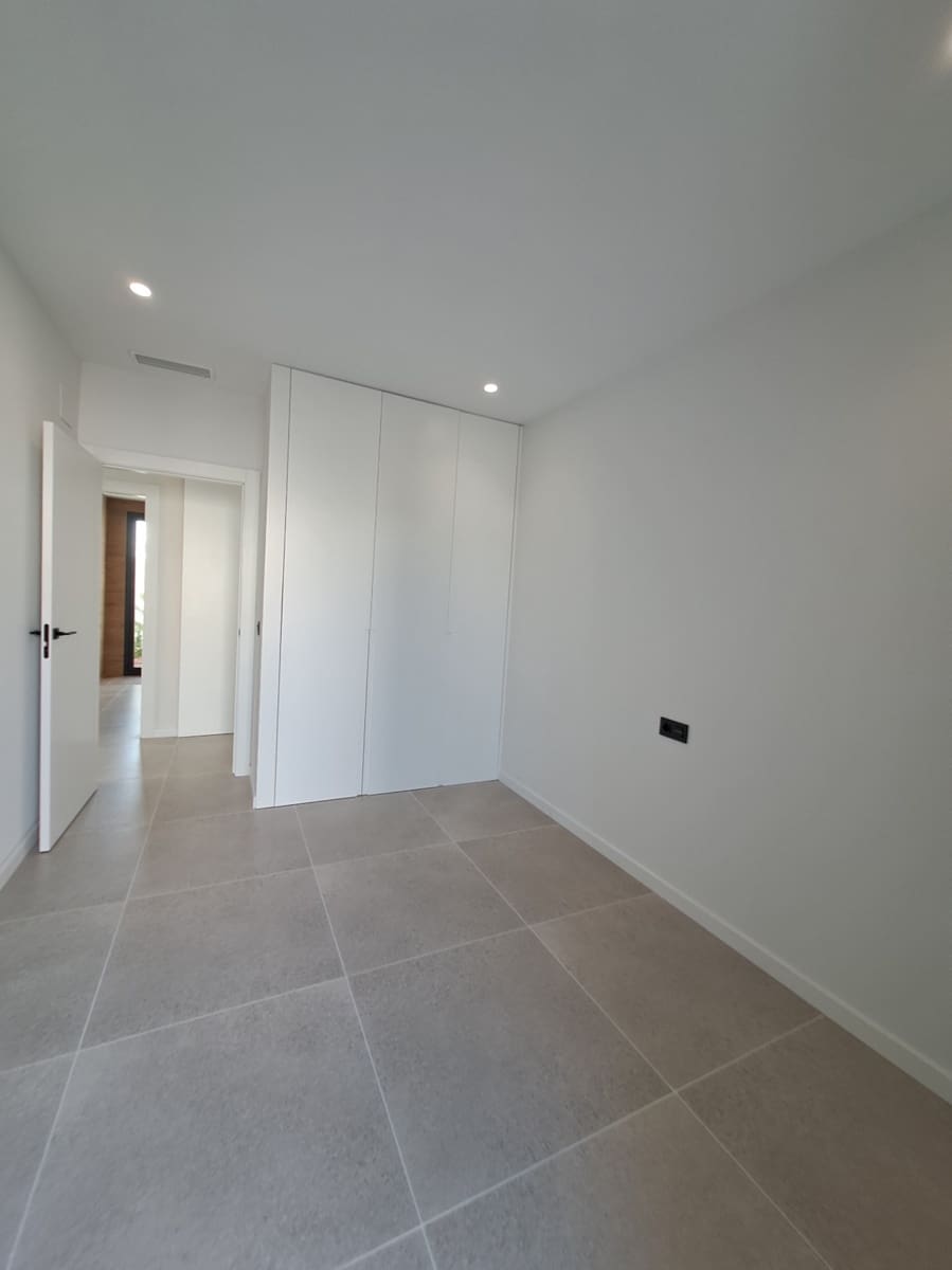 3 soveværelse Villa til salg i Polop med swimmingpool garage - € 525.000 (Ref: 9332720)