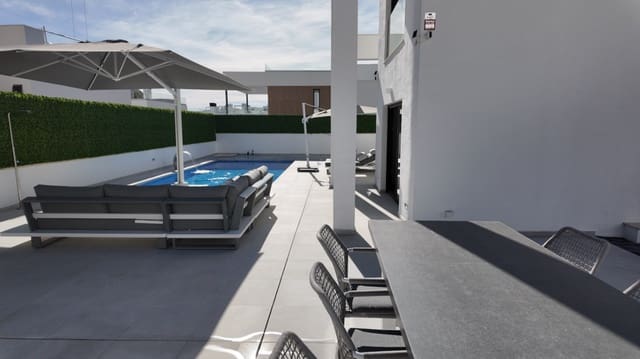 5 soverom Villa til salgs i Finestrat med svømmebasseng garasje - € 850 000 (Ref: 9340153)