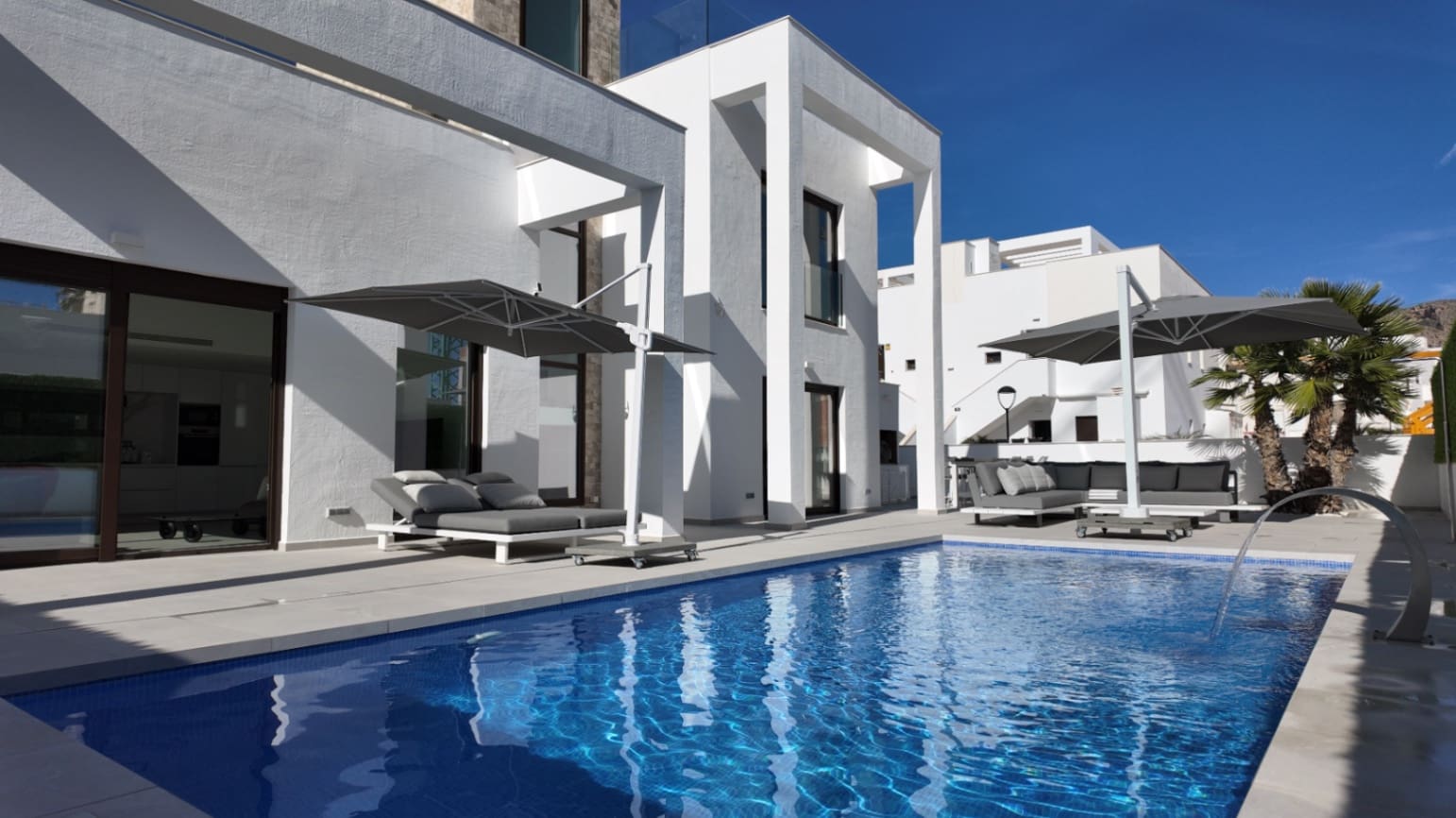 5 chambre Villa/Maison à vendre à Finestrat avec piscine garage - 850 000 € (Ref: 9340153)