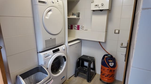3 quarto Moradia para venda em Finestrat com piscina garagem - 625 000 € (Ref: 9340246)