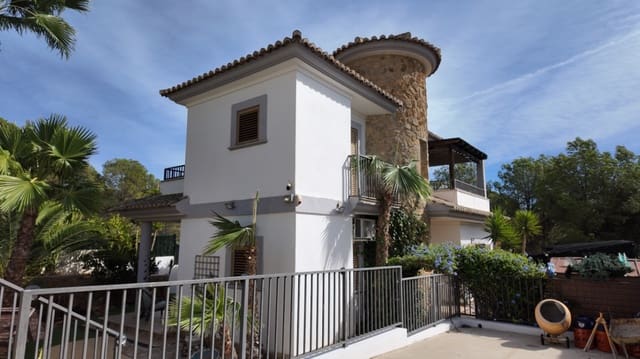 3 quarto Moradia para venda em Finestrat com piscina garagem - 625 000 € (Ref: 9340246)