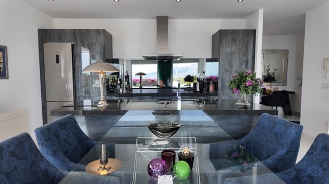 2 slaapkamer Villa te koop in Polop met zwembad garage - € 530.000 (Ref: 9343907)