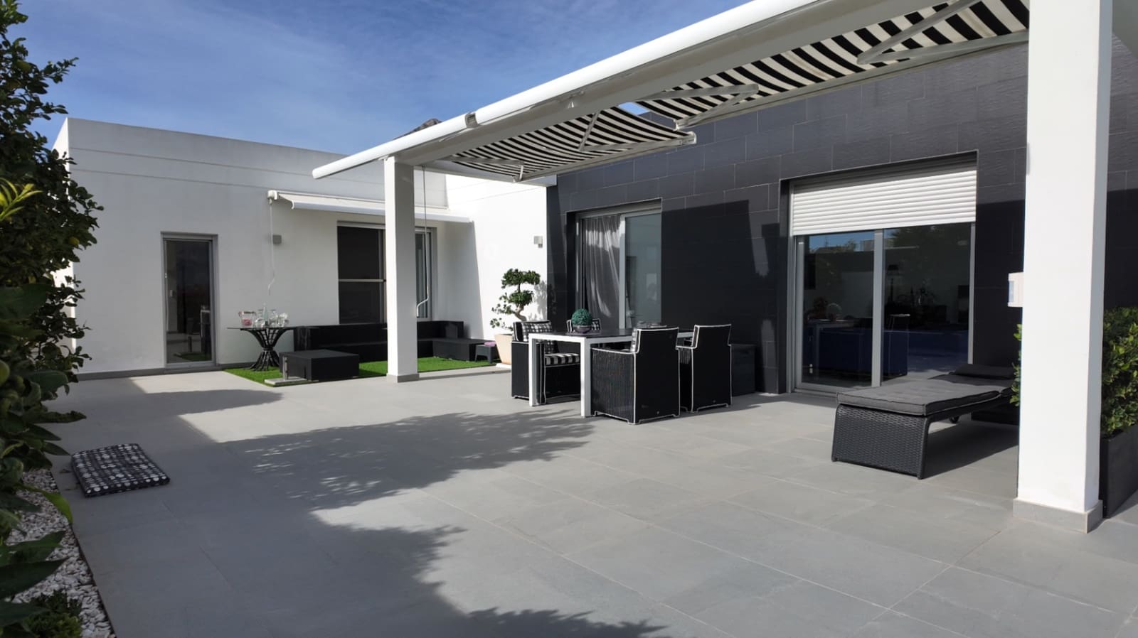 2 slaapkamer Villa te koop in Polop met zwembad garage - € 530.000 (Ref: 9343907)