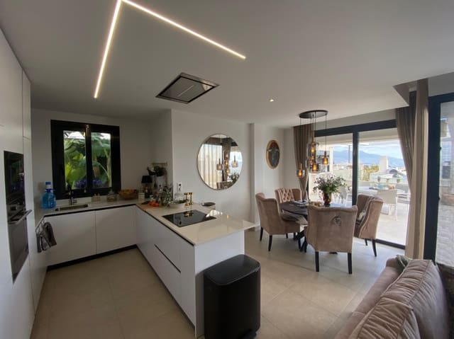 5 bedroom Villa for sale in Polop with pool garage - € 649,000 (Ref: 9348643)