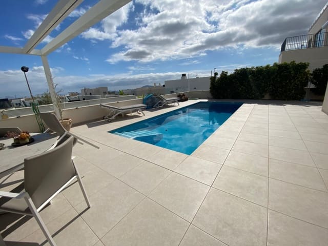 5 bedroom Villa for sale in Polop with pool garage - € 649,000 (Ref: 9348643)