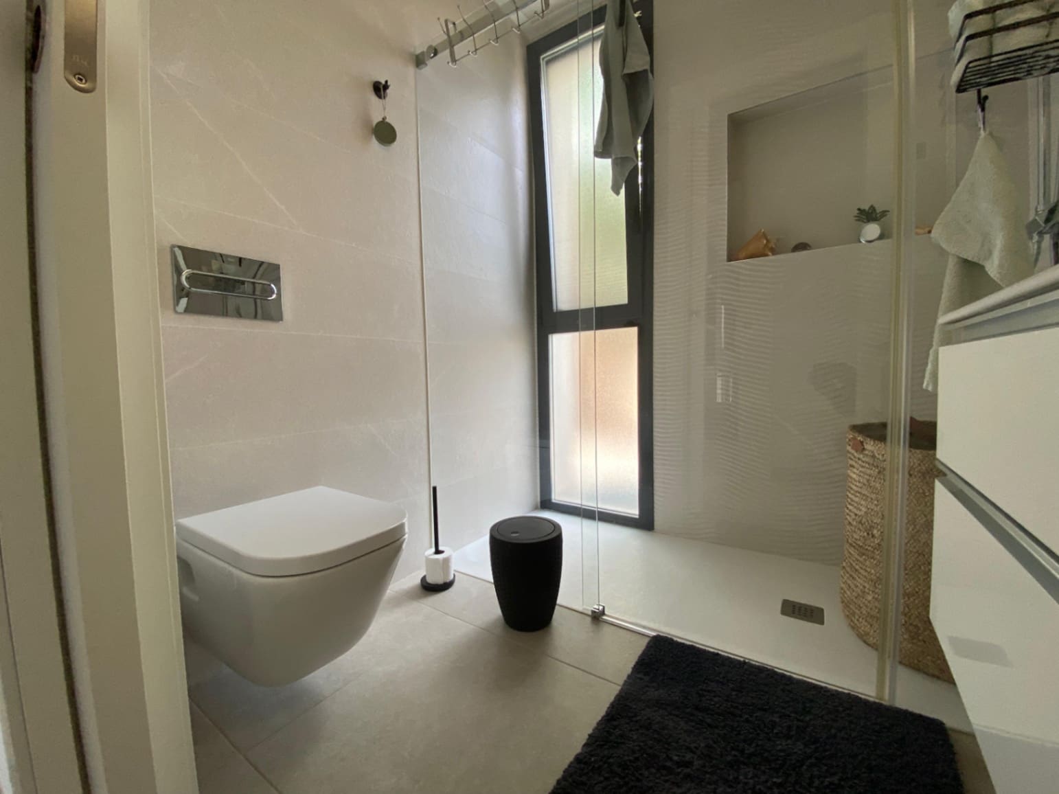 5 bedroom Villa for sale in Polop with pool garage - € 649,000 (Ref: 9348643)