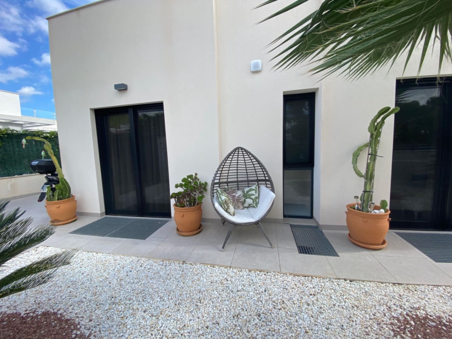 5 bedroom Villa for sale in Polop with pool garage - € 649,000 (Ref: 9348643)