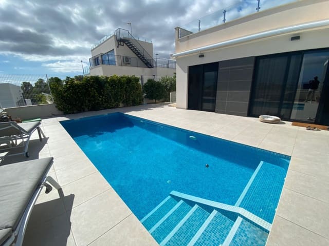 5 bedroom Villa for sale in Polop with pool garage - € 649,000 (Ref: 9348643)