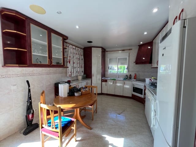 3 bedroom Villa for rent in La Nucia with pool garage - € 1,550 (Ref: 9371131)