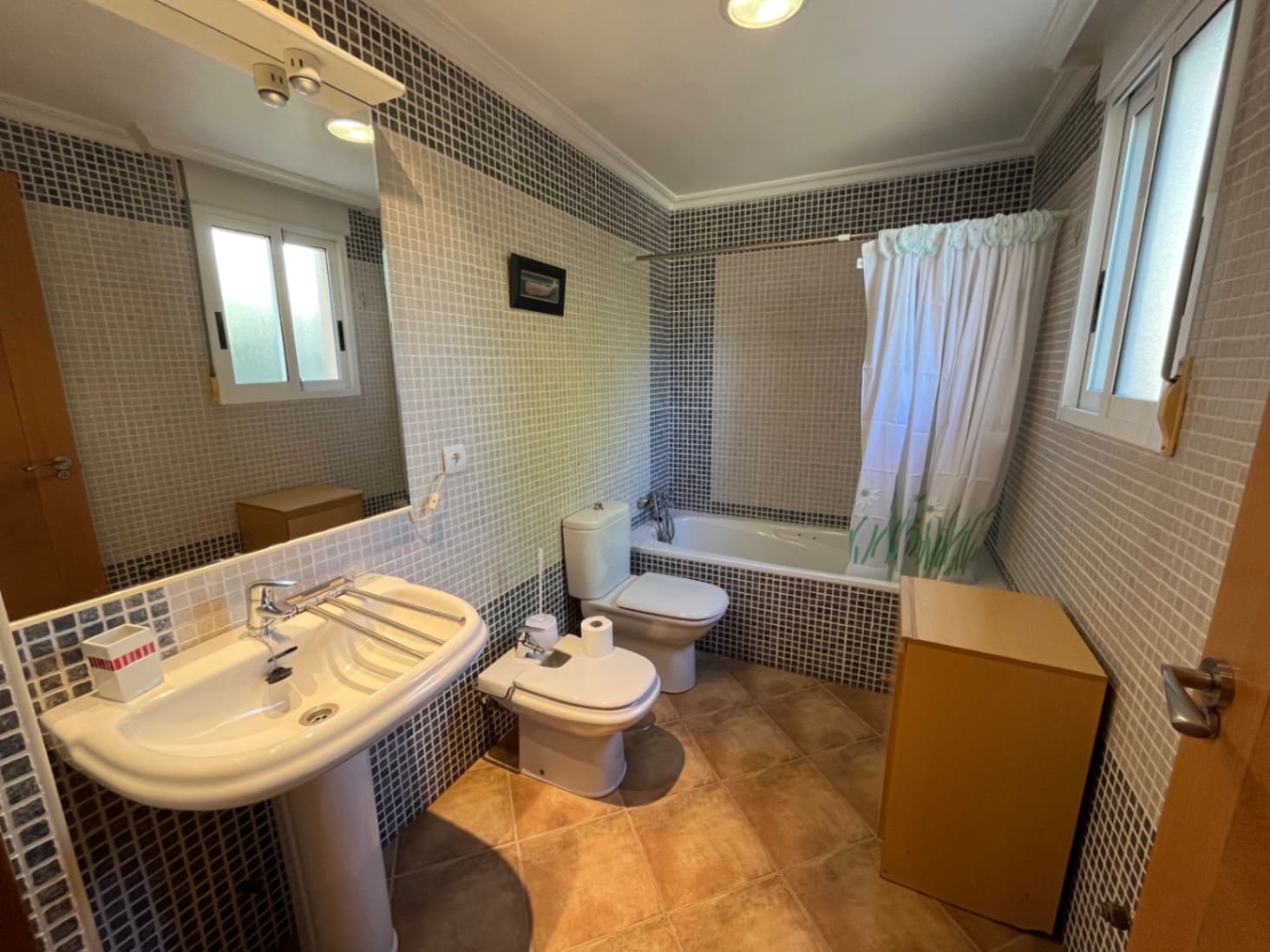 3 makuuhuone Huvila vuokrattavana paikassa La Nucia mukana uima-altaan 
autotalli - 1 550 € (Ref: 9371132)