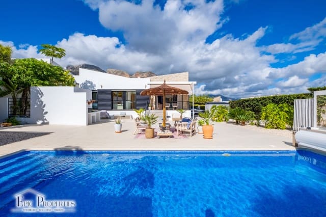 3 soverom Villa til salgs i Polop med svømmebasseng garasje - € 659 000 (Ref: 9389987)